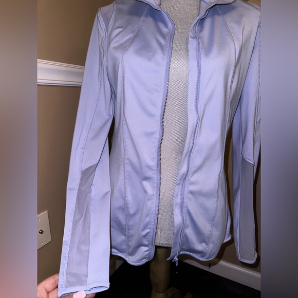 Light purple worn once great condition - Picture 2 of 3